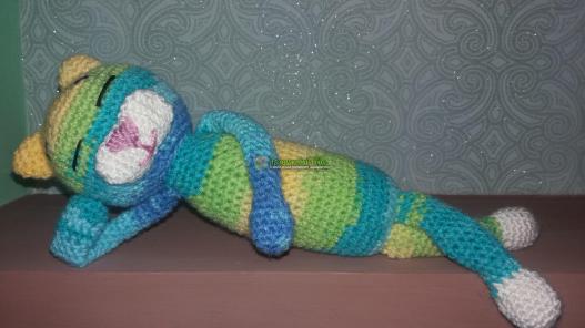 <div style=margin-left:10px><h1>Кот Аминеко</h1><p><a href="/catalog/ukrasheniya/">Прикраси</a> » <a href="/catalog/ukrasheniya/igrushki/">Iграшки</a></p><i class="fa fa-map-marker"></i> Киевская область, Киев<br /><br /><div class="socdata"><script src="//yastatic.net/es5-shims/0.0.2/es5-shims.min.js"></script>
                                            <script src="//yastatic.net/share2/share.js"></script>
                                            <div class="ya-share2" data-services="facebook,gplus,twitter,lj,viber,whatsapp,skype" data-counter=""></div></div>