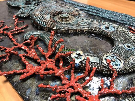 <div style=margin-left:10px><h1>Морской конек в стиле стимпанк</h1><p><a href="/catalog/kartiny/">Картини</a> » <a href="/catalog/kartiny/panno/">Панно</a></p><i class="fa fa-map-marker"></i> Запорожская область, Запорожье<br /><br /><div class="socdata"><script src="//yastatic.net/es5-shims/0.0.2/es5-shims.min.js"></script>
                                            <script src="//yastatic.net/share2/share.js"></script>
                                            <div class="ya-share2" data-services="facebook,gplus,twitter,lj,viber,whatsapp,skype" data-counter=""></div></div>