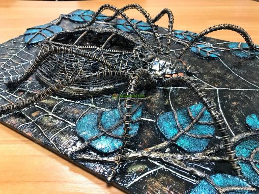 <div style=margin-left:10px><h1>Паук в стиле стимпанк</h1><p><a href="/catalog/kartiny/">Картини</a> » <a href="/catalog/kartiny/panno/">Панно</a></p><i class="fa fa-map-marker"></i> Запорожская область, Запорожье<br /><br /><div class="socdata"><script src="//yastatic.net/es5-shims/0.0.2/es5-shims.min.js"></script>
                                            <script src="//yastatic.net/share2/share.js"></script>
                                            <div class="ya-share2" data-services="facebook,gplus,twitter,lj,viber,whatsapp,skype" data-counter=""></div></div>