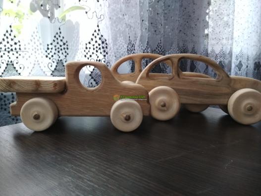 <div style=margin-left:10px><h1>Деревяні іграшки</h1><p><a href="/catalog/podarki--suveniry/">Подарунки, сувеніри</a> » <a href="/catalog/podarki--suveniry/igrushki/">Iграшки</a></p><i class="fa fa-map-marker"></i> Сумская область, Ахтырка<br /><br /><div class="socdata"><script src="//yastatic.net/es5-shims/0.0.2/es5-shims.min.js"></script>
                                            <script src="//yastatic.net/share2/share.js"></script>
                                            <div class="ya-share2" data-services="facebook,gplus,twitter,lj,viber,whatsapp,skype" data-counter=""></div></div>