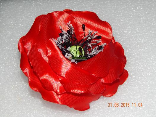 <div style=margin-left:10px><h1>Маки (заколки і ризинки)</h1><p><a href="/catalog/ukrasheniya/">Прикраси</a> » <a href="/catalog/ukrasheniya/aksessuary/">Аксесуари</a></p><i class="fa fa-map-marker"></i> Киевская область, Киев<br /><br /><div class="socdata"><script src="//yastatic.net/es5-shims/0.0.2/es5-shims.min.js"></script>
                                            <script src="//yastatic.net/share2/share.js"></script>
                                            <div class="ya-share2" data-services="facebook,gplus,twitter,lj,viber,whatsapp,skype" data-counter=""></div></div>