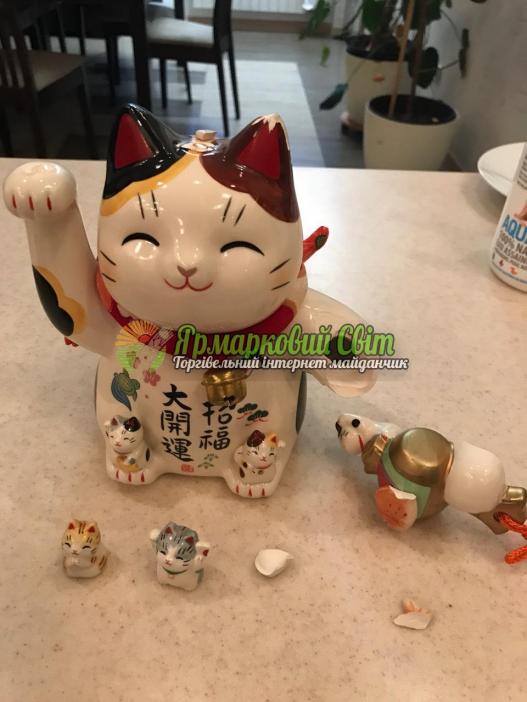 <div style=margin-left:10px><h1>Реставрация изделий из керамики</h1><p><a href="/catalog/podarki--suveniry/">Подарунки, сувеніри</a> » <a href="/catalog/podarki--suveniry/suveniry/">Сувеніри</a></p><i class="fa fa-map-marker"></i> Киевская область, Киев<br /><br /><div class="socdata"><script src="//yastatic.net/es5-shims/0.0.2/es5-shims.min.js"></script>
                                            <script src="//yastatic.net/share2/share.js"></script>
                                            <div class="ya-share2" data-services="facebook,gplus,twitter,lj,viber,whatsapp,skype" data-counter=""></div></div>