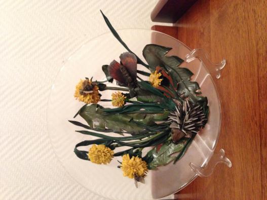 <div style=margin-left:10px><h1>Тарелка декоративная </h1><p><a href="/catalog/kartiny/">Картини</a> » <a href="/catalog/kartiny/na-stekle/">На склі</a></p><i class="fa fa-map-marker"></i> Киевская область, Киев<br /><br /><div class="socdata"><script src="//yastatic.net/es5-shims/0.0.2/es5-shims.min.js"></script>
                                            <script src="//yastatic.net/share2/share.js"></script>
                                            <div class="ya-share2" data-services="facebook,gplus,twitter,lj,viber,whatsapp,skype" data-counter=""></div></div>