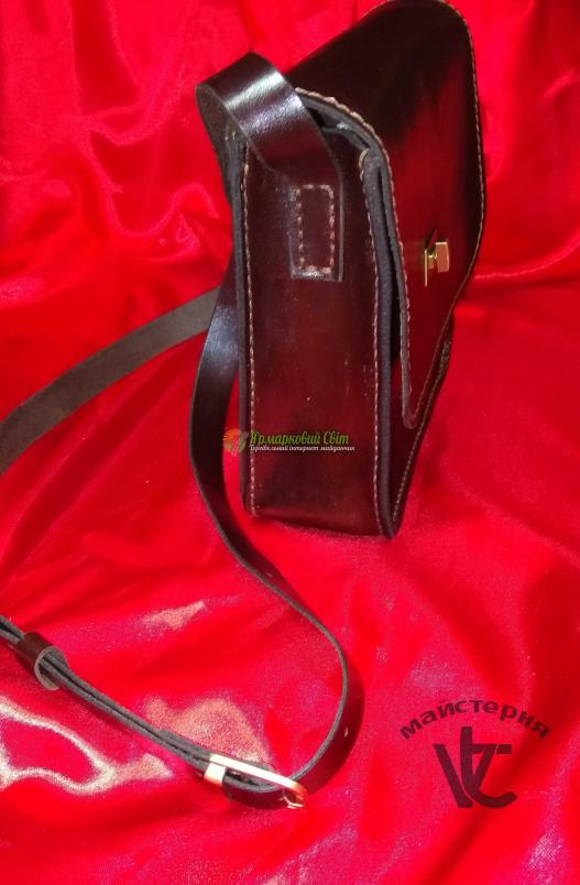 <div style=margin-left:10px><h1>Комплект для леді Brown Owl</h1><p><a href="/catalog/ukrasheniya/">Прикраси</a> » <a href="/catalog/ukrasheniya/aksessuary/">Аксесуари</a></p><i class="fa fa-map-marker"></i> Житомирская область, Коростень<br /><br /><div class="socdata"><script src="//yastatic.net/es5-shims/0.0.2/es5-shims.min.js"></script>
                                            <script src="//yastatic.net/share2/share.js"></script>
                                            <div class="ya-share2" data-services="facebook,gplus,twitter,lj,viber,whatsapp,skype" data-counter=""></div></div>