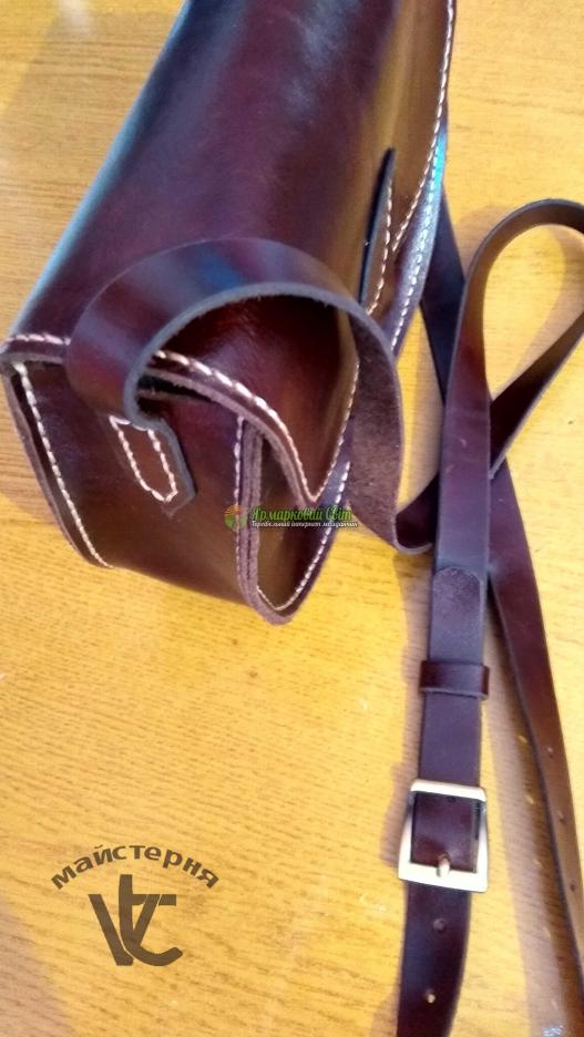 <div style=margin-left:10px><h1>Сумка жіноча зі шкіри, ручна робота</h1><p><a href="/catalog/ukrasheniya/">Прикраси</a> » <a href="/catalog/ukrasheniya/aksessuary/">Аксесуари</a></p><i class="fa fa-map-marker"></i> Житомирская область, Коростень<br /><br /><div class="socdata"><script src="//yastatic.net/es5-shims/0.0.2/es5-shims.min.js"></script>
                                            <script src="//yastatic.net/share2/share.js"></script>
                                            <div class="ya-share2" data-services="facebook,gplus,twitter,lj,viber,whatsapp,skype" data-counter=""></div></div>