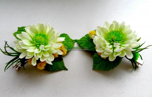 <div style=margin-left:10px><h1>заколка для волос</h1><p><a href="/catalog/aksessuary/">Аксесуари</a> » <a href="/catalog/aksessuary/zakolki--zajimy/">Шпильки, затискачі</a></p><i class="fa fa-map-marker"></i> Донецкая область, Красный Лиман<br /><br /><div class="socdata"><script src="//yastatic.net/es5-shims/0.0.2/es5-shims.min.js"></script>
                                            <script src="//yastatic.net/share2/share.js"></script>
                                            <div class="ya-share2" data-services="facebook,gplus,twitter,lj,viber,whatsapp,skype" data-counter=""></div></div>