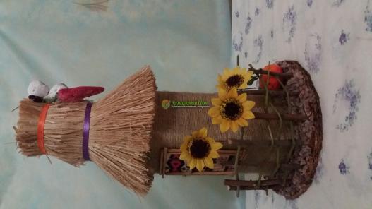 <div style=margin-left:10px><h1>Украинская хата</h1><p><a href="/catalog/yvelirnue_izdeliya/">Ювелірні вироби
</a> » <a href="/catalog/yvelirnue_izdeliya/drugoe/">Iнше</a></p><i class="fa fa-map-marker"></i> Днепропетровская область, Днепропетровск<br /><br /><div class="socdata"><script src="//yastatic.net/es5-shims/0.0.2/es5-shims.min.js"></script>
                                            <script src="//yastatic.net/share2/share.js"></script>
                                            <div class="ya-share2" data-services="facebook,gplus,twitter,lj,viber,whatsapp,skype" data-counter=""></div></div>