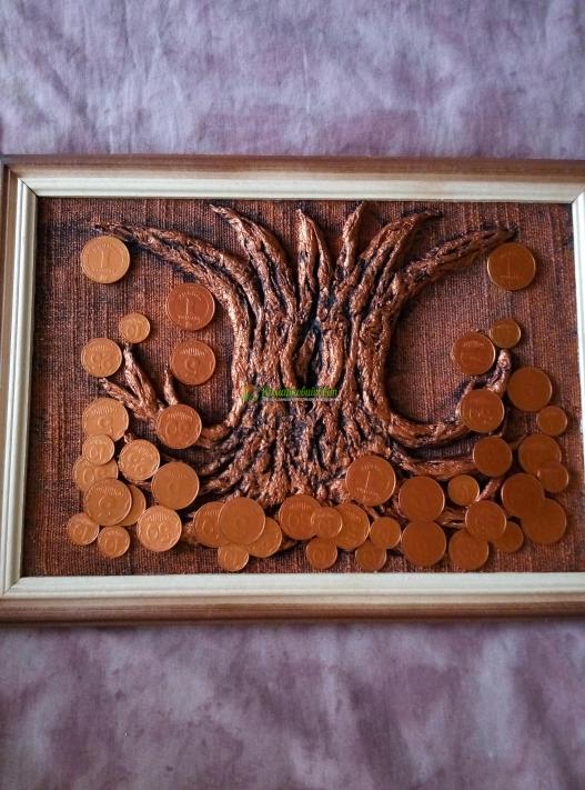 <div style=margin-left:10px><h1>Панно Денежное дерево</h1><p><a href="/catalog/kartiny/">Картини</a> » <a href="/catalog/kartiny/panno/">Панно</a></p><i class="fa fa-map-marker"></i> Харьковская область, Барвенково<br /><br /><div class="socdata"><script src="//yastatic.net/es5-shims/0.0.2/es5-shims.min.js"></script>
                                            <script src="//yastatic.net/share2/share.js"></script>
                                            <div class="ya-share2" data-services="facebook,gplus,twitter,lj,viber,whatsapp,skype" data-counter=""></div></div>