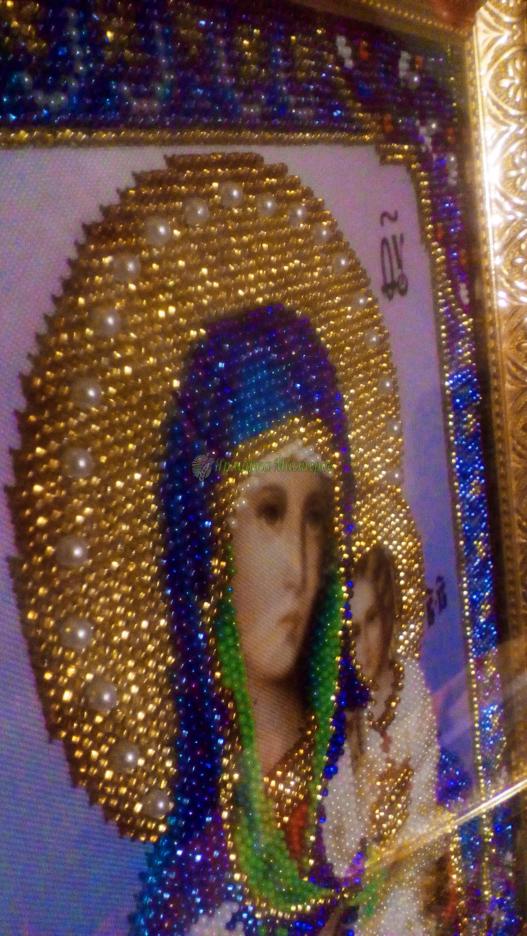 <div style=margin-left:10px><h1>Красивейшая сияющая икона Неувядаемый цвет Божья Матерь инкрустация</h1><p><a href="/catalog/kartiny/">Картини</a> » <a href="/catalog/kartiny/vyshitye/">Вишиті</a></p><i class="fa fa-map-marker"></i> Киевская область, Киев<br /><br /><div class="socdata"><script src="//yastatic.net/es5-shims/0.0.2/es5-shims.min.js"></script>
                                            <script src="//yastatic.net/share2/share.js"></script>
                                            <div class="ya-share2" data-services="facebook,gplus,twitter,lj,viber,whatsapp,skype" data-counter=""></div></div>