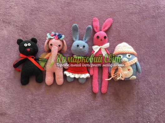 <div style=margin-left:10px><h1>Игрушки амигуруми</h1><p><a href="/catalog/igrushki/">Iграшки</a> » <a href="/catalog/igrushki/myagkie/">М'які</a></p><i class="fa fa-map-marker"></i> Черниговская область, Чернигов<br /><br /><div class="socdata"><script src="//yastatic.net/es5-shims/0.0.2/es5-shims.min.js"></script>
                                            <script src="//yastatic.net/share2/share.js"></script>
                                            <div class="ya-share2" data-services="facebook,gplus,twitter,lj,viber,whatsapp,skype" data-counter=""></div></div>