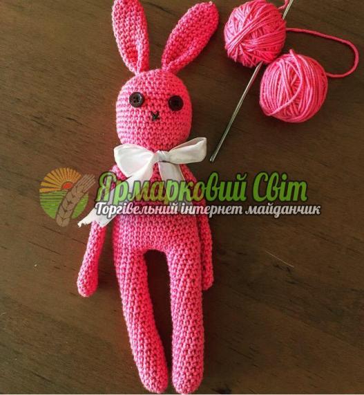 <div style=margin-left:10px><h1>Игрушки амигуруми</h1><p><a href="/catalog/igrushki/">Iграшки</a> » <a href="/catalog/igrushki/myagkie/">М'які</a></p><i class="fa fa-map-marker"></i> Черниговская область, Чернигов<br /><br /><div class="socdata"><script src="//yastatic.net/es5-shims/0.0.2/es5-shims.min.js"></script>
                                            <script src="//yastatic.net/share2/share.js"></script>
                                            <div class="ya-share2" data-services="facebook,gplus,twitter,lj,viber,whatsapp,skype" data-counter=""></div></div>