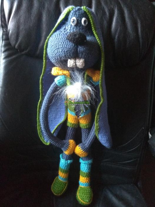 <div style=margin-left:10px><h1>Заяц</h1><p><a href="/catalog/ukrasheniya/">Прикраси</a> » <a href="/catalog/ukrasheniya/igrushki/">Iграшки</a></p><i class="fa fa-map-marker"></i> Днепропетровская область, Днепропетровск<br /><br /><div class="socdata"><script src="//yastatic.net/es5-shims/0.0.2/es5-shims.min.js"></script>
                                            <script src="//yastatic.net/share2/share.js"></script>
                                            <div class="ya-share2" data-services="facebook,gplus,twitter,lj,viber,whatsapp,skype" data-counter=""></div></div>