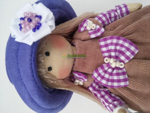 <div style=margin-left:10px><h1>Интерьерная куколка</h1><p><a href="/catalog/igrushki/">Iграшки</a> » <a href="/catalog/igrushki/kukly/">Кукли</a></p><i class="fa fa-map-marker"></i> Харьковская область, Харьков<br /><br /><div class="socdata"><script src="//yastatic.net/es5-shims/0.0.2/es5-shims.min.js"></script>
                                            <script src="//yastatic.net/share2/share.js"></script>
                                            <div class="ya-share2" data-services="facebook,gplus,twitter,lj,viber,whatsapp,skype" data-counter=""></div></div>