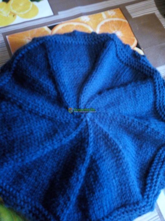 <div style=margin-left:10px><h1>Берет</h1><p><a href="/catalog/golovnue_ubory/">Головні убори
</a> » <a href="/catalog/golovnue_ubory/shapki/">Шапки</a></p><i class="fa fa-map-marker"></i> Днепропетровская область, Кривой Рог<br /><br /><div class="socdata"><script src="//yastatic.net/es5-shims/0.0.2/es5-shims.min.js"></script>
                                            <script src="//yastatic.net/share2/share.js"></script>
                                            <div class="ya-share2" data-services="facebook,gplus,twitter,lj,viber,whatsapp,skype" data-counter=""></div></div>