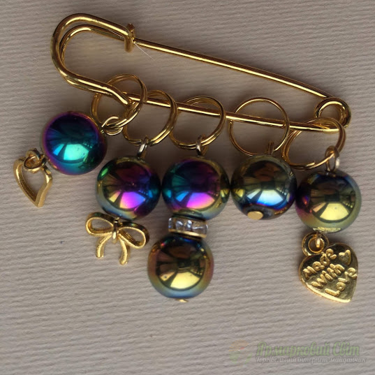 <div style=margin-left:10px><h1>Маркеры для вязания</h1><p><a href="/catalog/rukodelie/">Рукоділля</a> » <a href="/catalog/rukodelie/rukodelie--obschee/">Рукоділля, загальне</a></p><i class="fa fa-map-marker"></i> Киевская область, Киев<br /><br /><div class="socdata"><script src="//yastatic.net/es5-shims/0.0.2/es5-shims.min.js"></script>
                                            <script src="//yastatic.net/share2/share.js"></script>
                                            <div class="ya-share2" data-services="facebook,gplus,twitter,lj,viber,whatsapp,skype" data-counter=""></div></div>