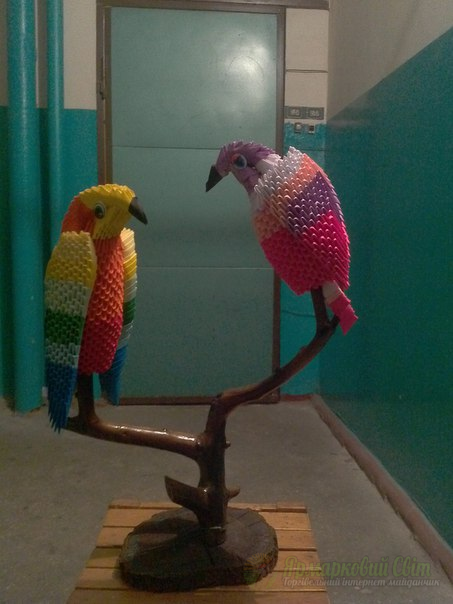 <div style=margin-left:10px><h1>Шикарные цветы,букеты,модульное оригами</h1><p><a href="/catalog/valyanie/">Валяння</a> » <a href="/catalog/valyanie/obschee/">Загальне</a></p><i class="fa fa-map-marker"></i> Черкасская область, Черкассы<br /><br /><div class="socdata"><script src="//yastatic.net/es5-shims/0.0.2/es5-shims.min.js"></script>
                                            <script src="//yastatic.net/share2/share.js"></script>
                                            <div class="ya-share2" data-services="facebook,gplus,twitter,lj,viber,whatsapp,skype" data-counter=""></div></div>