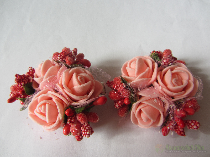 <div style=margin-left:10px><h1>Резинки та заколки з фоамірану</h1><p><a href="/catalog/ukrasheniya/">Прикраси</a> » <a href="/catalog/ukrasheniya/aksessuary/">Аксесуари</a></p><i class="fa fa-map-marker"></i> Киевская область, Киев<br /><br /><div class="socdata"><script src="//yastatic.net/es5-shims/0.0.2/es5-shims.min.js"></script>
                                            <script src="//yastatic.net/share2/share.js"></script>
                                            <div class="ya-share2" data-services="facebook,gplus,twitter,lj,viber,whatsapp,skype" data-counter=""></div></div>