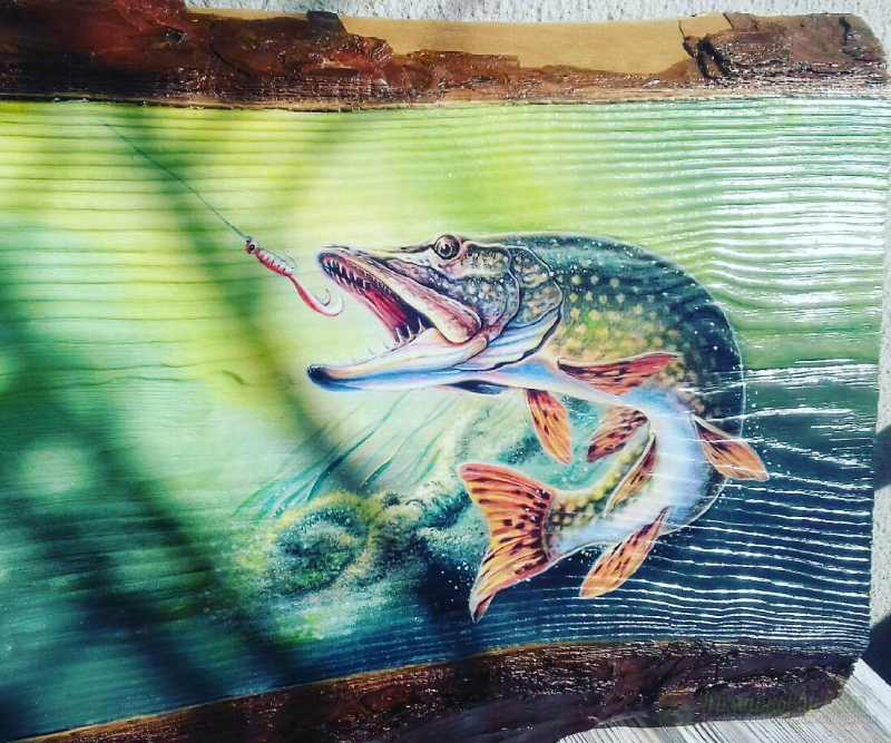 <div style=margin-left:10px><h1>Картина на срезе массива сосны "Рыбалка удалась"</h1><p><a href="/catalog/podarki--suveniry/">Подарунки, сувеніри</a> » <a href="/catalog/podarki--suveniry/podarki/">Подарунки</a></p><i class="fa fa-map-marker"></i> Одесская область, Одесса<br /><br /><div class="socdata"><script src="//yastatic.net/es5-shims/0.0.2/es5-shims.min.js"></script>
                                            <script src="//yastatic.net/share2/share.js"></script>
                                            <div class="ya-share2" data-services="facebook,gplus,twitter,lj,viber,whatsapp,skype" data-counter=""></div></div>