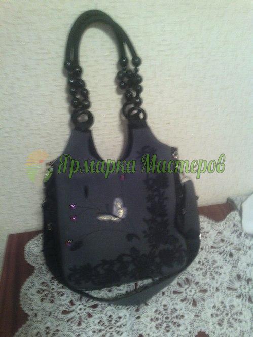 <div style=margin-left:10px><h1>Сумки на заказ</h1><p><a href="/catalog/ukrasheniya/">Прикраси</a> » <a href="/catalog/ukrasheniya/aksessuary/">Аксесуари</a></p><i class="fa fa-map-marker"></i> Днепропетровская область, Кривой Рог<br /><br /><div class="socdata"><script src="//yastatic.net/es5-shims/0.0.2/es5-shims.min.js"></script>
                                            <script src="//yastatic.net/share2/share.js"></script>
                                            <div class="ya-share2" data-services="facebook,gplus,twitter,lj,viber,whatsapp,skype" data-counter=""></div></div>