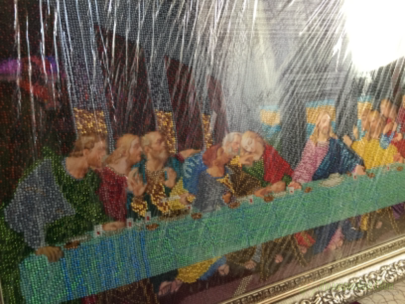 <div style=margin-left:10px><h1>Тайная вечеря</h1><p><a href="/catalog/kartiny/">Картини</a> » <a href="/catalog/kartiny/vyshitye/">Вишиті</a></p><i class="fa fa-map-marker"></i> Киевская область, Киев<br /><br /><div class="socdata"><script src="//yastatic.net/es5-shims/0.0.2/es5-shims.min.js"></script>
                                            <script src="//yastatic.net/share2/share.js"></script>
                                            <div class="ya-share2" data-services="facebook,gplus,twitter,lj,viber,whatsapp,skype" data-counter=""></div></div>