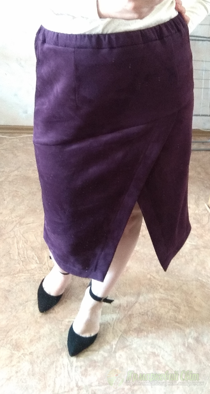 <div style=margin-left:10px><h1>Замшевая юбка</h1><p><a href="/catalog/shite/">Шиття</a> » <a href="/catalog/shite/shite--odejda/">Шиття, одяг</a></p><i class="fa fa-map-marker"></i> Харьковская область, Харьков<br /><br /><div class="socdata"><script src="//yastatic.net/es5-shims/0.0.2/es5-shims.min.js"></script>
                                            <script src="//yastatic.net/share2/share.js"></script>
                                            <div class="ya-share2" data-services="facebook,gplus,twitter,lj,viber,whatsapp,skype" data-counter=""></div></div>