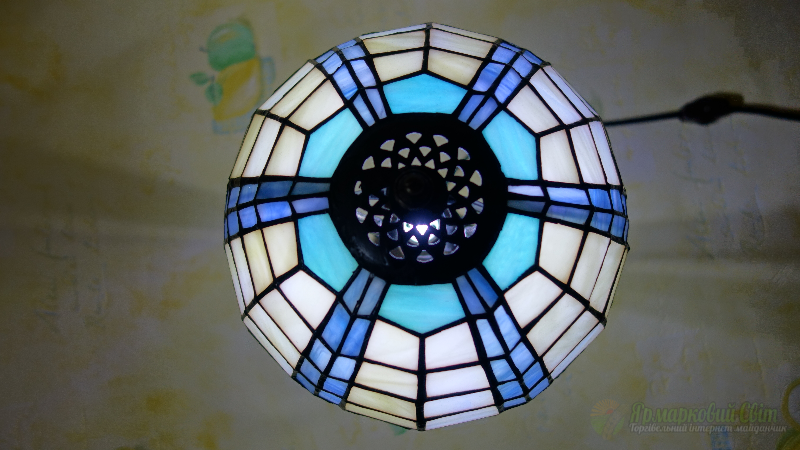 <div style=margin-left:10px><h1>Лампа настольная, ночник. Витраж Тиффани.</h1><p><a href="/catalog/dekor/">Декор</a> » <a href="/catalog/dekor/drugoe/">Iнше</a></p><i class="fa fa-map-marker"></i> Закарпатская область, Мукачево<br /><br /><div class="socdata"><script src="//yastatic.net/es5-shims/0.0.2/es5-shims.min.js"></script>
                                            <script src="//yastatic.net/share2/share.js"></script>
                                            <div class="ya-share2" data-services="facebook,gplus,twitter,lj,viber,whatsapp,skype" data-counter=""></div></div>