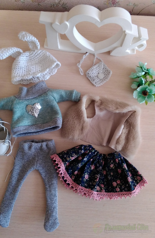 <div style=margin-left:10px><h1>Кукла текстильная</h1><p><a href="/catalog/igrushki/">Iграшки</a> » <a href="/catalog/igrushki/kukly/">Кукли</a></p><i class="fa fa-map-marker"></i> Николаевская область, Николаев<br /><br /><div class="socdata"><script src="//yastatic.net/es5-shims/0.0.2/es5-shims.min.js"></script>
                                            <script src="//yastatic.net/share2/share.js"></script>
                                            <div class="ya-share2" data-services="facebook,gplus,twitter,lj,viber,whatsapp,skype" data-counter=""></div></div>