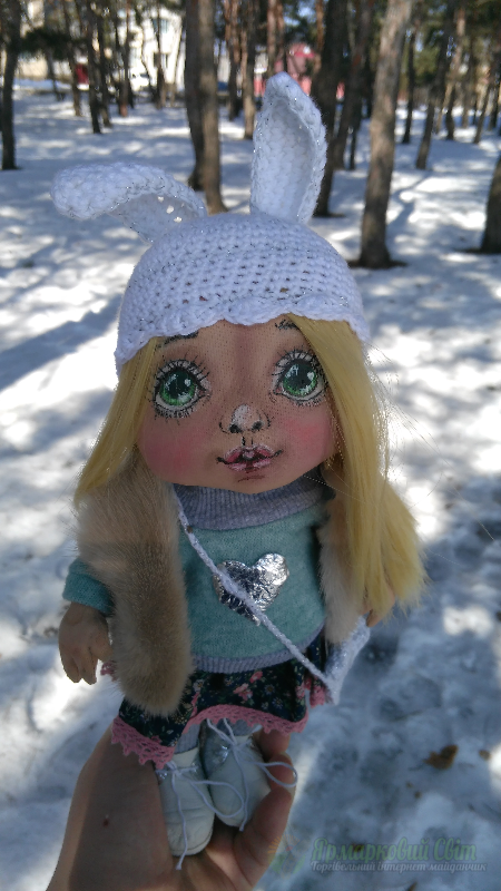 <div style=margin-left:10px><h1>Кукла текстильная</h1><p><a href="/catalog/igrushki/">Iграшки</a> » <a href="/catalog/igrushki/kukly/">Кукли</a></p><i class="fa fa-map-marker"></i> Николаевская область, Николаев<br /><br /><div class="socdata"><script src="//yastatic.net/es5-shims/0.0.2/es5-shims.min.js"></script>
                                            <script src="//yastatic.net/share2/share.js"></script>
                                            <div class="ya-share2" data-services="facebook,gplus,twitter,lj,viber,whatsapp,skype" data-counter=""></div></div>