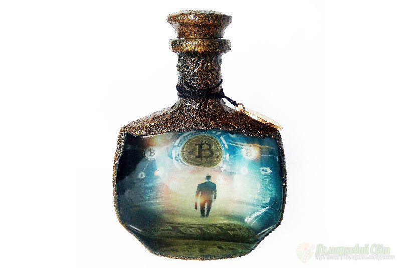 <div style=margin-left:10px><h1>Подарок мужчине ценителю Биткоин Bitcoin  Сувенирная бутылка Лаборатория майнинга</h1><p><a href="/catalog/podarki--suveniry/">Подарунки, сувеніри</a> » <a href="/catalog/podarki--suveniry/podarki/">Подарунки</a></p><i class="fa fa-map-marker"></i> Донецкая область, Мариуполь<br /><br /><div class="socdata"><script src="//yastatic.net/es5-shims/0.0.2/es5-shims.min.js"></script>
                                            <script src="//yastatic.net/share2/share.js"></script>
                                            <div class="ya-share2" data-services="facebook,gplus,twitter,lj,viber,whatsapp,skype" data-counter=""></div></div>