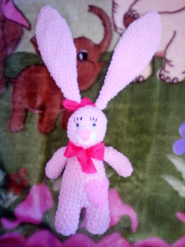 <div style=margin-left:10px><h1>Зефирный зайка</h1><p><a href="/catalog/igrushki/">Iграшки</a> » <a href="/catalog/igrushki/myagkie/">М'які</a></p><i class="fa fa-map-marker"></i> Запорожская область, Запорожье<br /><br /><div class="socdata"><script src="//yastatic.net/es5-shims/0.0.2/es5-shims.min.js"></script>
                                            <script src="//yastatic.net/share2/share.js"></script>
                                            <div class="ya-share2" data-services="facebook,gplus,twitter,lj,viber,whatsapp,skype" data-counter=""></div></div>