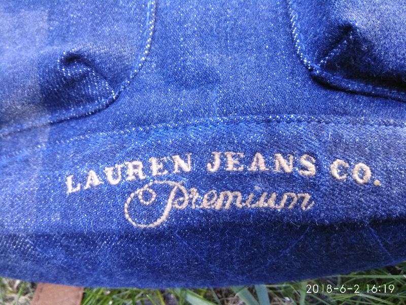 <div style=margin-left:10px><h1>Джинсовый рюкзак</h1><p><a href="/catalog/shite/">Шиття</a> » <a href="/catalog/shite/tekstilnye-aksessuary/">Текстильні аксесуари</a></p><i class="fa fa-map-marker"></i> Черкасская область, Черкассы<br /><br /><div class="socdata"><script src="//yastatic.net/es5-shims/0.0.2/es5-shims.min.js"></script>
                                            <script src="//yastatic.net/share2/share.js"></script>
                                            <div class="ya-share2" data-services="facebook,gplus,twitter,lj,viber,whatsapp,skype" data-counter=""></div></div>