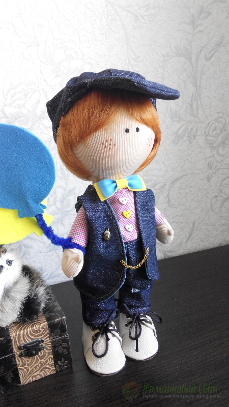 <div style=margin-left:10px><h1>Интерьерные куклы</h1><p><a href="/catalog/igrushki/">Iграшки</a> » <a href="/catalog/igrushki/kukly/">Кукли</a></p><i class="fa fa-map-marker"></i> Херсонская область, Каховка<br /><br /><div class="socdata"><script src="//yastatic.net/es5-shims/0.0.2/es5-shims.min.js"></script>
                                            <script src="//yastatic.net/share2/share.js"></script>
                                            <div class="ya-share2" data-services="facebook,gplus,twitter,lj,viber,whatsapp,skype" data-counter=""></div></div>