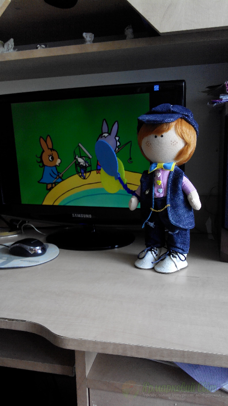 <div style=margin-left:10px><h1>Интерьерные куклы</h1><p><a href="/catalog/igrushki/">Iграшки</a> » <a href="/catalog/igrushki/kukly/">Кукли</a></p><i class="fa fa-map-marker"></i> Херсонская область, Каховка<br /><br /><div class="socdata"><script src="//yastatic.net/es5-shims/0.0.2/es5-shims.min.js"></script>
                                            <script src="//yastatic.net/share2/share.js"></script>
                                            <div class="ya-share2" data-services="facebook,gplus,twitter,lj,viber,whatsapp,skype" data-counter=""></div></div>