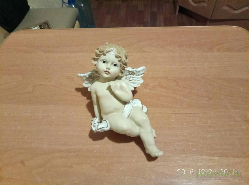 <div style=margin-left:10px><h1>Реставрация изделий из керамики</h1><p><a href="/catalog/ukrasheniya/">Прикраси</a> » <a href="/catalog/ukrasheniya/podarki/">Подарунки</a></p><i class="fa fa-map-marker"></i> Киевская область, Киев<br /><br /><div class="socdata"><script src="//yastatic.net/es5-shims/0.0.2/es5-shims.min.js"></script>
                                            <script src="//yastatic.net/share2/share.js"></script>
                                            <div class="ya-share2" data-services="facebook,gplus,twitter,lj,viber,whatsapp,skype" data-counter=""></div></div>