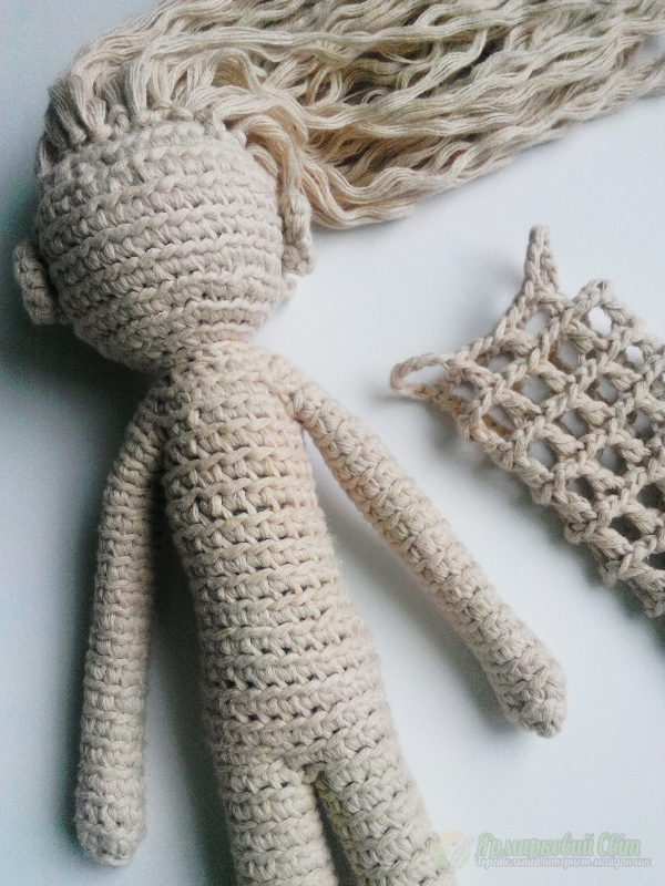 <div style=margin-left:10px><h1>Вязаная кукла крючком (хлопок)</h1><p><a href="/catalog/igrushki/">Iграшки</a> » <a href="/catalog/igrushki/kukly/">Кукли</a></p><i class="fa fa-map-marker"></i> Харьковская область, Харьков<br /><br /><div class="socdata"><script src="//yastatic.net/es5-shims/0.0.2/es5-shims.min.js"></script>
                                            <script src="//yastatic.net/share2/share.js"></script>
                                            <div class="ya-share2" data-services="facebook,gplus,twitter,lj,viber,whatsapp,skype" data-counter=""></div></div>