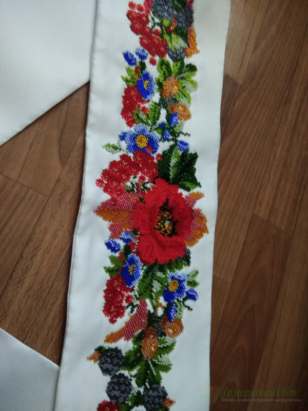 <div style=margin-left:10px><h1>Пояс (бисер) в украинском стиле</h1><p><a href="/catalog/kartiny/">Картини</a> » <a href="/catalog/kartiny/vyshitye/">Вишиті</a></p><i class="fa fa-map-marker"></i> Киевская область, Киев<br /><br /><div class="socdata"><script src="//yastatic.net/es5-shims/0.0.2/es5-shims.min.js"></script>
                                            <script src="//yastatic.net/share2/share.js"></script>
                                            <div class="ya-share2" data-services="facebook,gplus,twitter,lj,viber,whatsapp,skype" data-counter=""></div></div>