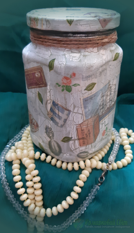 <div style=margin-left:10px><h1>Банка для чая (0,9л)</h1><p><a href="/catalog/dekor/">Декор</a> » <a href="/catalog/dekor/posuda/">Посуд</a></p><i class="fa fa-map-marker"></i> Днепропетровская область, Кривой Рог<br /><br /><div class="socdata"><script src="//yastatic.net/es5-shims/0.0.2/es5-shims.min.js"></script>
                                            <script src="//yastatic.net/share2/share.js"></script>
                                            <div class="ya-share2" data-services="facebook,gplus,twitter,lj,viber,whatsapp,skype" data-counter=""></div></div>