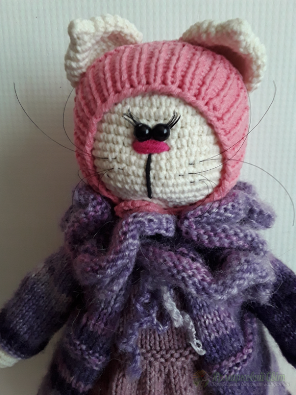 <div style=margin-left:10px><h1>Вязаная кошечка в стиле Тильда </h1><p><a href="/catalog/ukrasheniya/">Прикраси</a> » <a href="/catalog/ukrasheniya/igrushki/">Iграшки</a></p><i class="fa fa-map-marker"></i> Днепропетровская область, Павлоград<br /><br /><div class="socdata"><script src="//yastatic.net/es5-shims/0.0.2/es5-shims.min.js"></script>
                                            <script src="//yastatic.net/share2/share.js"></script>
                                            <div class="ya-share2" data-services="facebook,gplus,twitter,lj,viber,whatsapp,skype" data-counter=""></div></div>