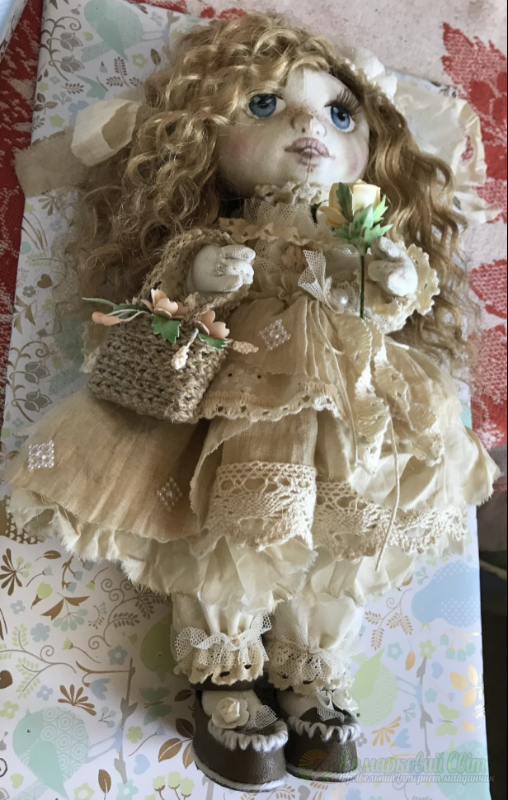 <div style=margin-left:10px><h1>Ася - кукла авторская, ручной работы, текстильная для интерьера</h1><p><a href="/catalog/igrushki/">Iграшки</a> » <a href="/catalog/igrushki/kukly/">Кукли</a></p><i class="fa fa-map-marker"></i> Днепропетровская область, Кривой Рог<br /><br /><div class="socdata"><script src="//yastatic.net/es5-shims/0.0.2/es5-shims.min.js"></script>
                                            <script src="//yastatic.net/share2/share.js"></script>
                                            <div class="ya-share2" data-services="facebook,gplus,twitter,lj,viber,whatsapp,skype" data-counter=""></div></div>