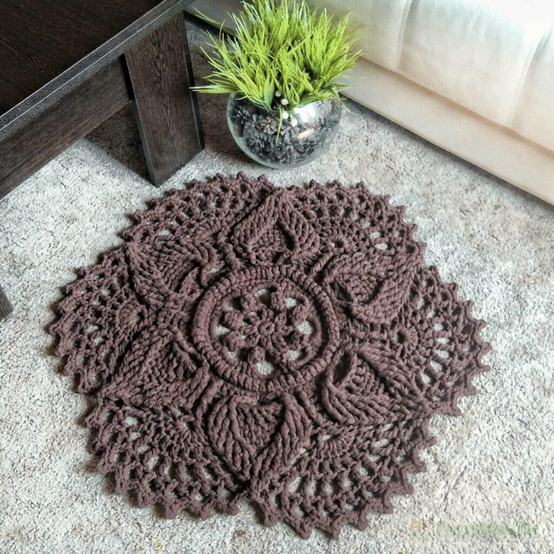 <div style=margin-left:10px><h1>Стильный и уникальный ВЯЗАНЫЙ КОВЕР бежевого цвета. Ручная работа</h1><p><a href="/catalog/dekor/">Декор</a> » <a href="/catalog/dekor/drugoe/">Iнше</a></p><i class="fa fa-map-marker"></i> Днепропетровская область, Днепропетровск<br /><br /><div class="socdata"><script src="//yastatic.net/es5-shims/0.0.2/es5-shims.min.js"></script>
                                            <script src="//yastatic.net/share2/share.js"></script>
                                            <div class="ya-share2" data-services="facebook,gplus,twitter,lj,viber,whatsapp,skype" data-counter=""></div></div>