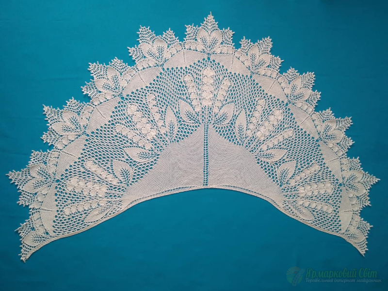 <div style=margin-left:10px><h1>Шаль Белые ландыши</h1><p><a href="/catalog/ukrasheniya/">Прикраси</a> » <a href="/catalog/ukrasheniya/aksessuary/">Аксесуари</a></p><i class="fa fa-map-marker"></i> Сумская область, Сумы<br /><br /><div class="socdata"><script src="//yastatic.net/es5-shims/0.0.2/es5-shims.min.js"></script>
                                            <script src="//yastatic.net/share2/share.js"></script>
                                            <div class="ya-share2" data-services="facebook,gplus,twitter,lj,viber,whatsapp,skype" data-counter=""></div></div>