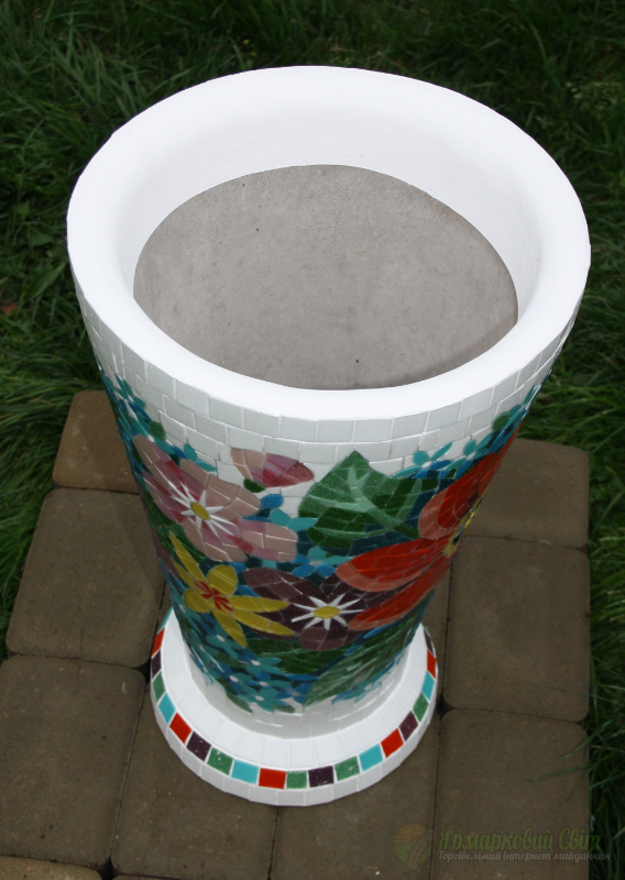 <div style=margin-left:10px><h1>Цветочник (бетон, мозаика "Цветы")</h1><p><a href="/catalog/dekor/">Декор</a> » <a href="/catalog/dekor/drugoe/">Iнше</a></p><i class="fa fa-map-marker"></i> Киевская область, Новые петровцы<br /><br /><div class="socdata"><script src="//yastatic.net/es5-shims/0.0.2/es5-shims.min.js"></script>
                                            <script src="//yastatic.net/share2/share.js"></script>
                                            <div class="ya-share2" data-services="facebook,gplus,twitter,lj,viber,whatsapp,skype" data-counter=""></div></div>