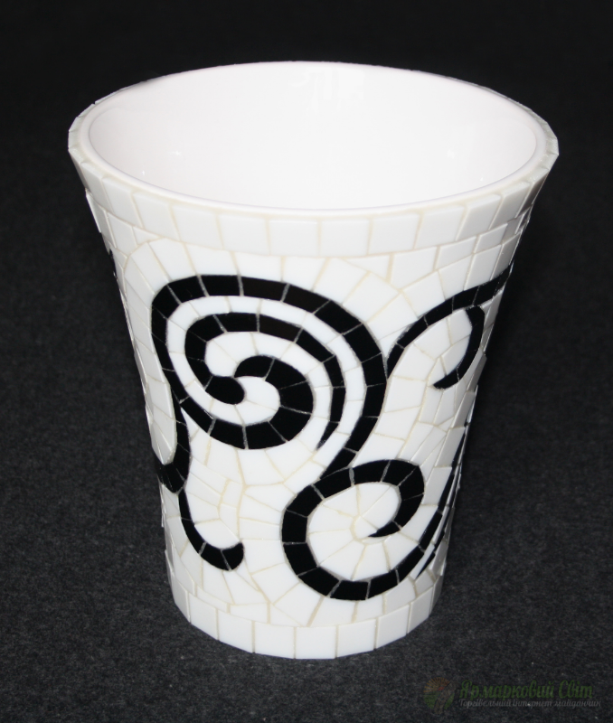 <div style=margin-left:10px><h1>Ваза, кашпо для цветов (мозаика, керамика)</h1><p><a href="/catalog/dekor/">Декор</a> » <a href="/catalog/dekor/drugoe/">Iнше</a></p><i class="fa fa-map-marker"></i> Киевская область, Новые петровцы<br /><br /><div class="socdata"><script src="//yastatic.net/es5-shims/0.0.2/es5-shims.min.js"></script>
                                            <script src="//yastatic.net/share2/share.js"></script>
                                            <div class="ya-share2" data-services="facebook,gplus,twitter,lj,viber,whatsapp,skype" data-counter=""></div></div>