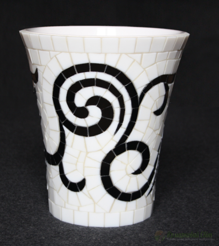 <div style=margin-left:10px><h1>Ваза, кашпо для цветов (мозаика, керамика)</h1><p><a href="/catalog/dekor/">Декор</a> » <a href="/catalog/dekor/drugoe/">Iнше</a></p><i class="fa fa-map-marker"></i> Киевская область, Новые петровцы<br /><br /><div class="socdata"><script src="//yastatic.net/es5-shims/0.0.2/es5-shims.min.js"></script>
                                            <script src="//yastatic.net/share2/share.js"></script>
                                            <div class="ya-share2" data-services="facebook,gplus,twitter,lj,viber,whatsapp,skype" data-counter=""></div></div>