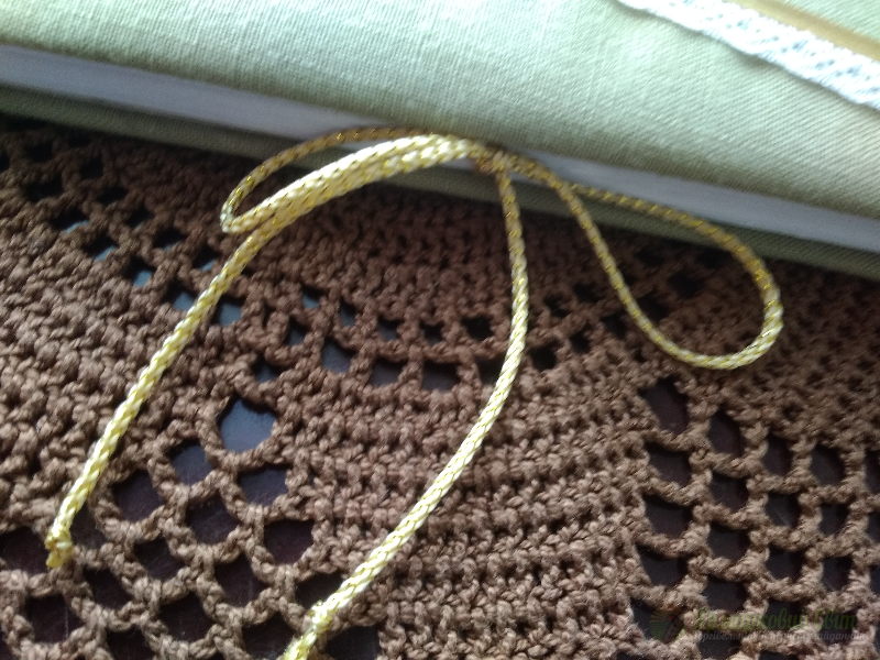 <div style=margin-left:10px><h1>Блокнот </h1><p><a href="/catalog/kancelyarskie-tovary/">Канцелярські товари</a> » <a href="/catalog/kancelyarskie-tovary/bloknoty/">Блокноти</a></p><i class="fa fa-map-marker"></i> Херсонская область, Скадовск<br /><br /><div class="socdata"><script src="//yastatic.net/es5-shims/0.0.2/es5-shims.min.js"></script>
                                            <script src="//yastatic.net/share2/share.js"></script>
                                            <div class="ya-share2" data-services="facebook,gplus,twitter,lj,viber,whatsapp,skype" data-counter=""></div></div>