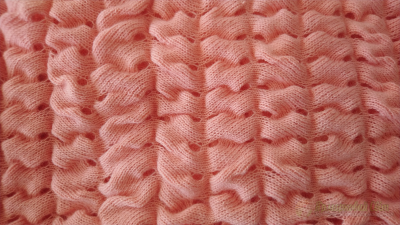 <div style=margin-left:10px><h1> Снуд </h1><p><a href="/catalog/shite/">Шиття</a> » <a href="/catalog/shite/shite--odejda/">Шиття, одяг</a></p><i class="fa fa-map-marker"></i> Киевская область, Киев<br /><br /><div class="socdata"><script src="//yastatic.net/es5-shims/0.0.2/es5-shims.min.js"></script>
                                            <script src="//yastatic.net/share2/share.js"></script>
                                            <div class="ya-share2" data-services="facebook,gplus,twitter,lj,viber,whatsapp,skype" data-counter=""></div></div>