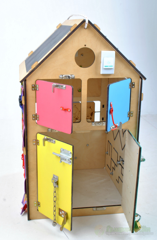 <div style=margin-left:10px><h1>Бизидом Бизиборд</h1><p><a href="/catalog/ukrasheniya/">Прикраси</a> » <a href="/catalog/ukrasheniya/igrushki/">Iграшки</a></p><i class="fa fa-map-marker"></i> Харьковская область, Харьков<br /><br /><div class="socdata"><script src="//yastatic.net/es5-shims/0.0.2/es5-shims.min.js"></script>
                                            <script src="//yastatic.net/share2/share.js"></script>
                                            <div class="ya-share2" data-services="facebook,gplus,twitter,lj,viber,whatsapp,skype" data-counter=""></div></div>