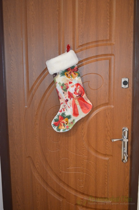 <div style=margin-left:10px><h1>Різдвяний чобіток, Christmas Boot, Рождественский сапожок.</h1><p><a href="/catalog/podarki--suveniry/">Подарунки, сувеніри</a> » <a href="/catalog/podarki--suveniry/podarki/">Подарунки</a></p><i class="fa fa-map-marker"></i> Волынская область, Луцк<br /><br /><div class="socdata"><script src="//yastatic.net/es5-shims/0.0.2/es5-shims.min.js"></script>
                                            <script src="//yastatic.net/share2/share.js"></script>
                                            <div class="ya-share2" data-services="facebook,gplus,twitter,lj,viber,whatsapp,skype" data-counter=""></div></div>