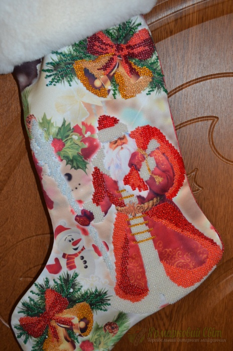 <div style=margin-left:10px><h1>Різдвяний чобіток, Christmas Boot, Рождественский сапожок.</h1><p><a href="/catalog/podarki--suveniry/">Подарунки, сувеніри</a> » <a href="/catalog/podarki--suveniry/podarki/">Подарунки</a></p><i class="fa fa-map-marker"></i> Волынская область, Луцк<br /><br /><div class="socdata"><script src="//yastatic.net/es5-shims/0.0.2/es5-shims.min.js"></script>
                                            <script src="//yastatic.net/share2/share.js"></script>
                                            <div class="ya-share2" data-services="facebook,gplus,twitter,lj,viber,whatsapp,skype" data-counter=""></div></div>