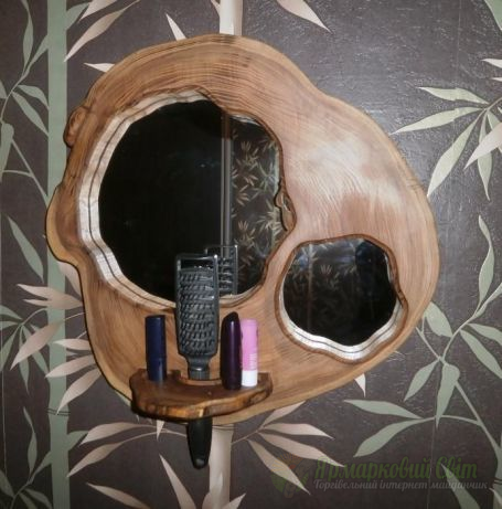 <div style=margin-left:10px><h1>Зеркало вырезанное из спила ореха. Под заказ</h1><p><a href="/catalog/dekor/">Декор</a> » <a href="/catalog/dekor/zerkala/">Дзеркала</a></p><i class="fa fa-map-marker"></i> Киевская область, Киев<br /><br /><div class="socdata"><script src="//yastatic.net/es5-shims/0.0.2/es5-shims.min.js"></script>
                                            <script src="//yastatic.net/share2/share.js"></script>
                                            <div class="ya-share2" data-services="facebook,gplus,twitter,lj,viber,whatsapp,skype" data-counter=""></div></div>